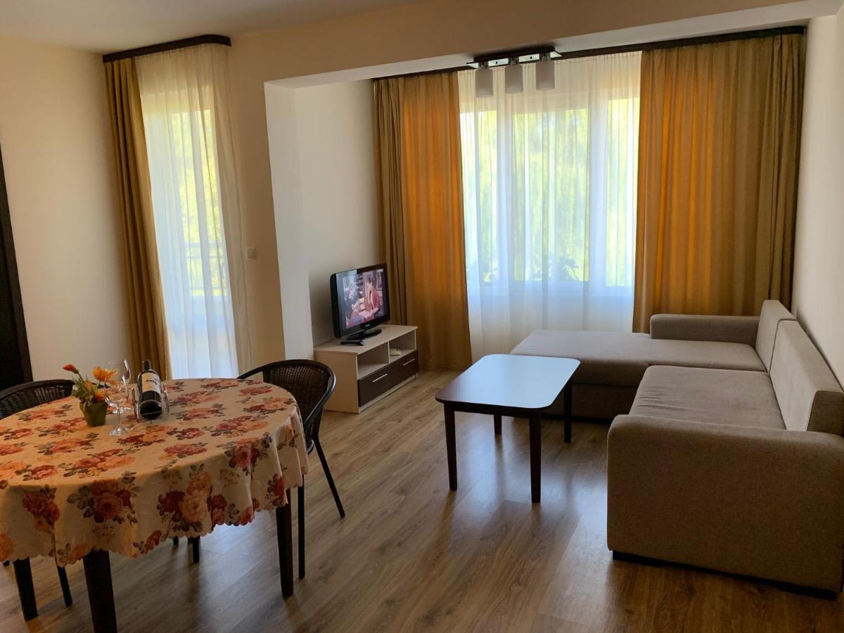 Аппартамент Pines Beach Resort Bjala Exteriör bild